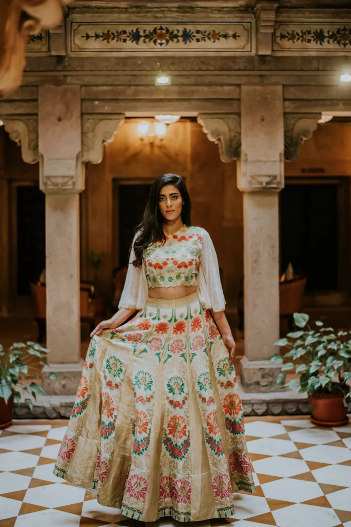 Benarsi Georgette Lehanga